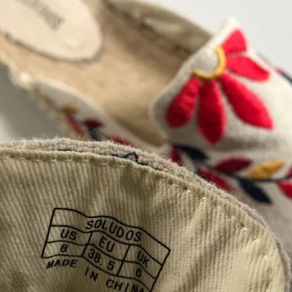 Soludos • 8 • Flat Espadrilles Slides Embroidered Floral Leaf Print - Picture 5 of 5
